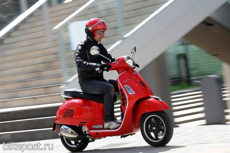 Vespa GTS 125