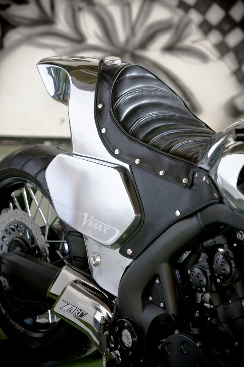 Yamaha v Max Hyper modified