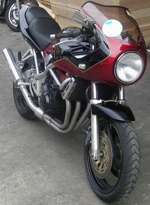 Suzuki Bandit 400 1