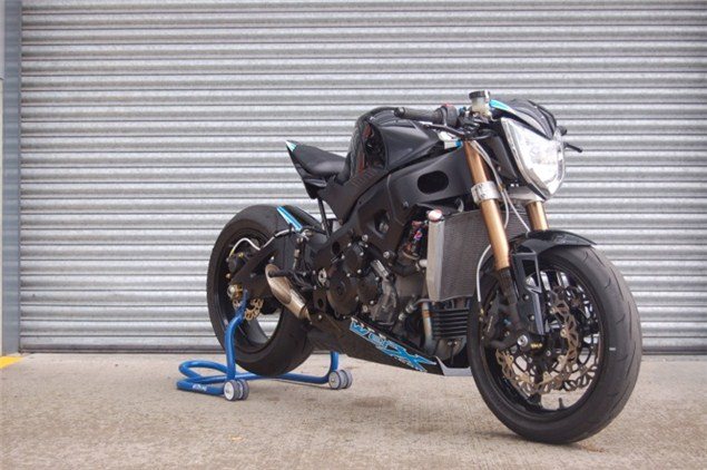 Suzuki GSXR 1000 стритфайтер