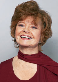 Прунелла Скейлс